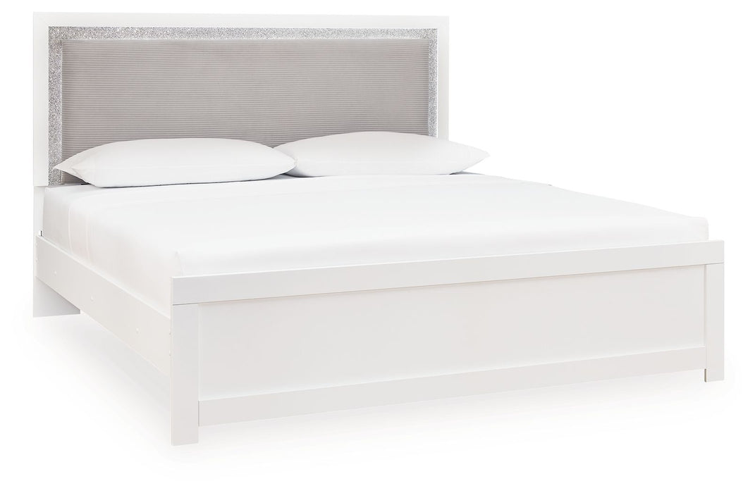 Maeling - King Upholstered Panel Bed - White